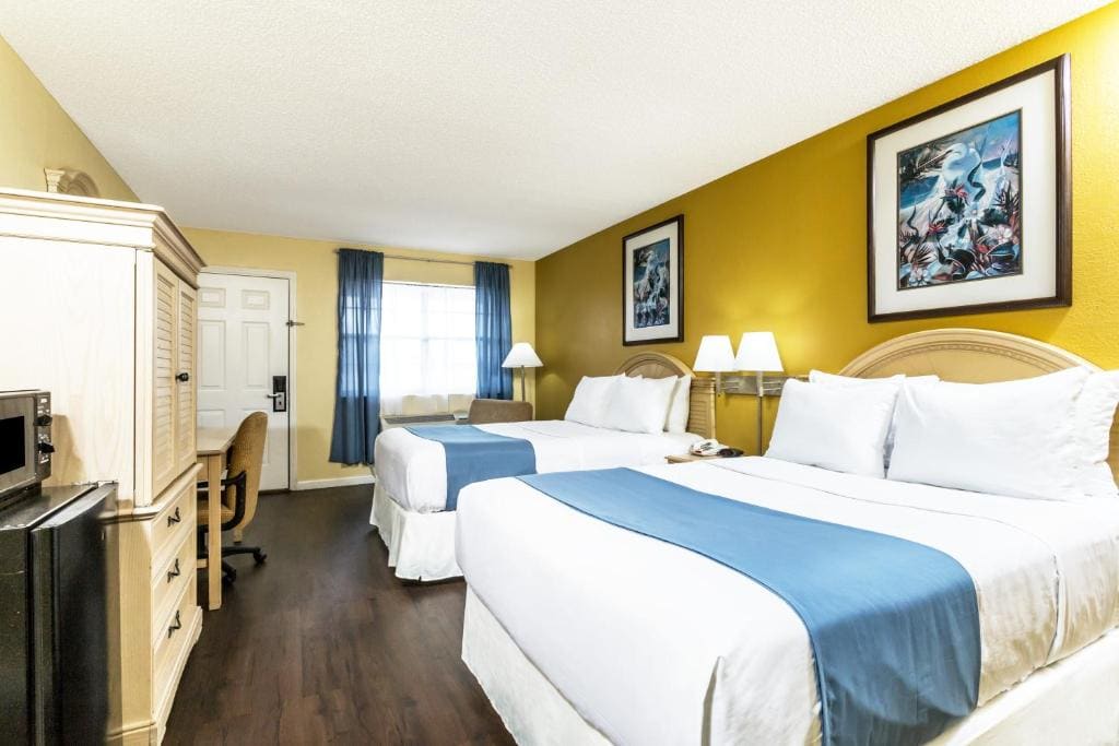 Days Inn by Wyndham Madison - View 2