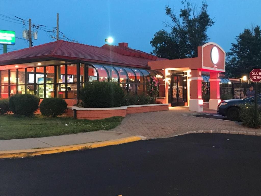 Days Inn by Wyndham Nanuet / Spring Valley - View 4