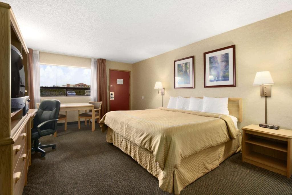 Days Inn by Wyndham Oklahoma City Fairground - View 6