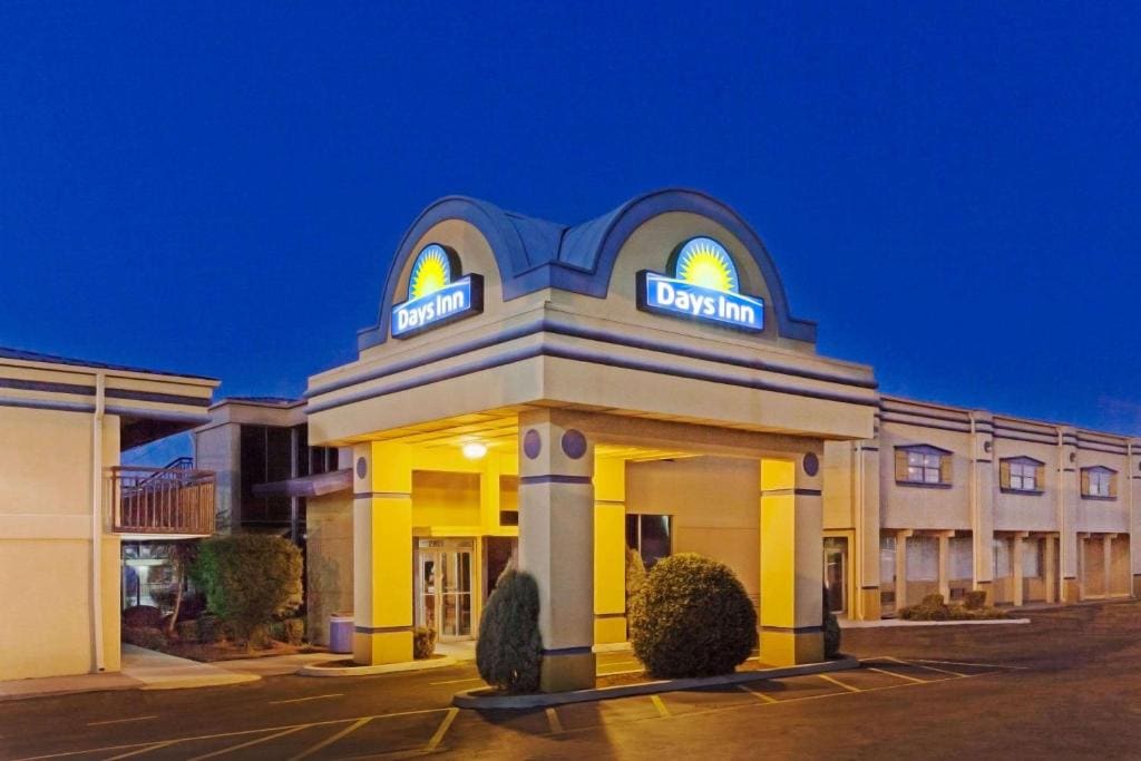 Days Inn by Wyndham Oklahoma City Fairground - View 5