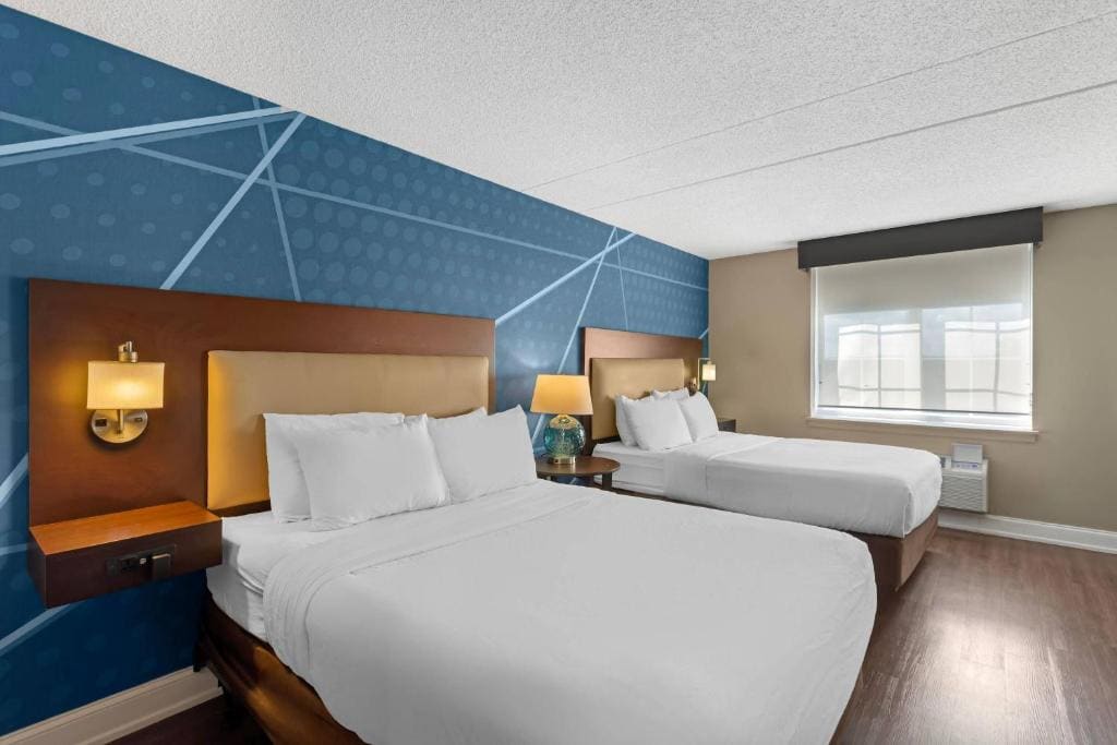 Comfort Inn & Suites Pottstown Eastern Gateway - View 2
