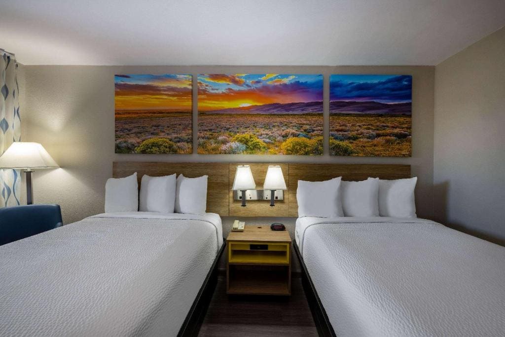 Days Inn by Wyndham Roswell - View 7