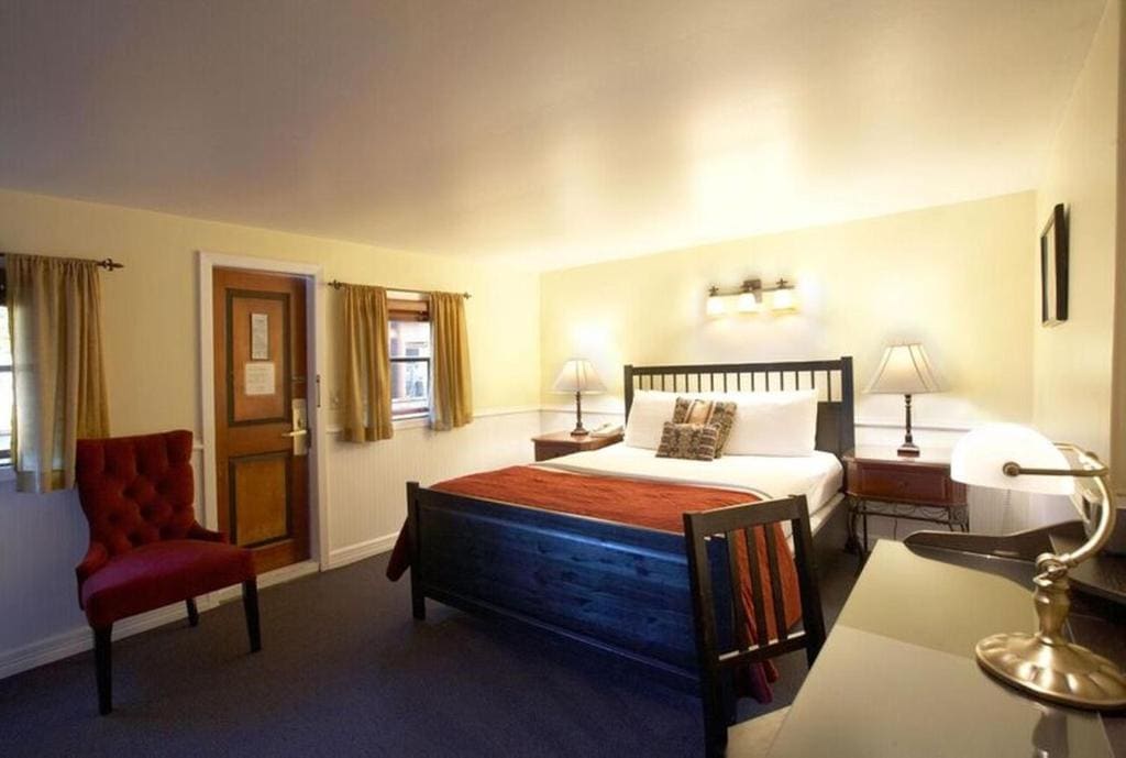Delta King Hotel - View 6
