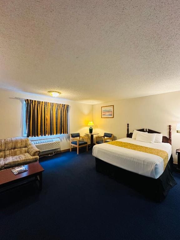 Denison Inn and Suites - View 5