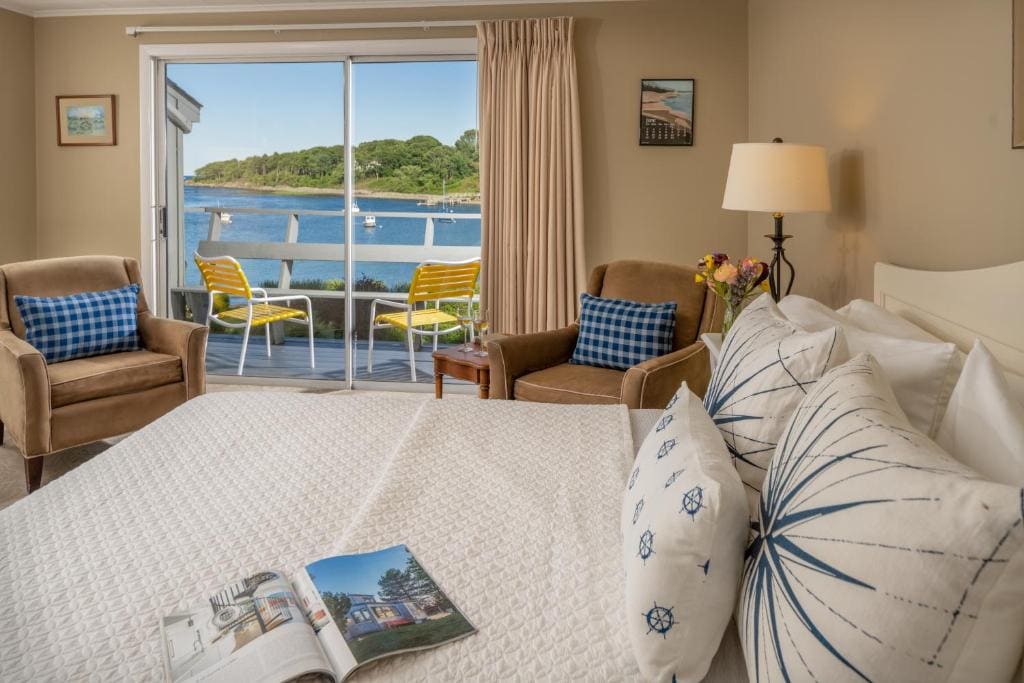 Dockside Guest Quarters - View 5