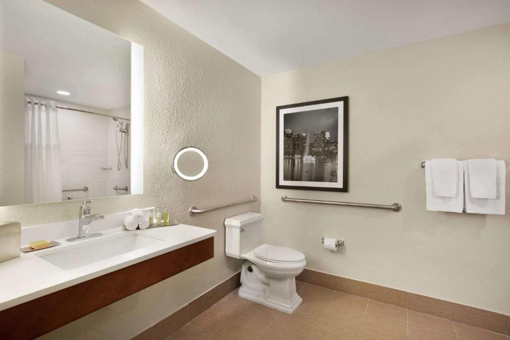 DoubleTree by Hilton Orlando Downtown - View 3