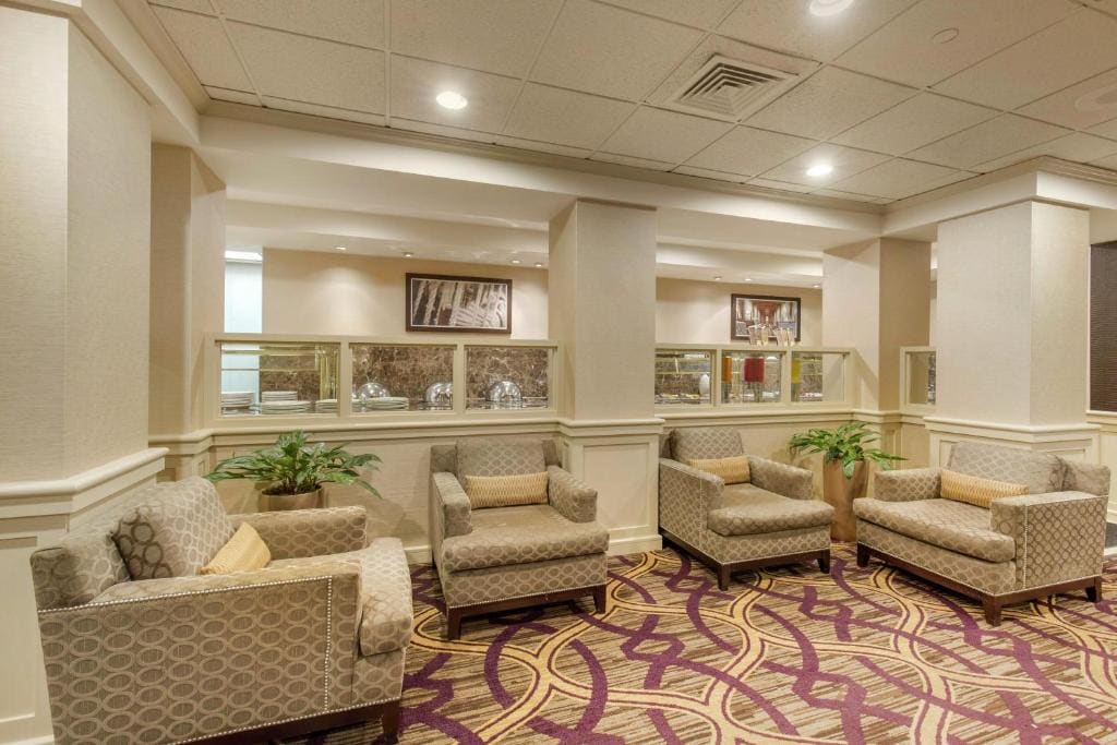 DoubleTree by Hilton Downtown Wilmington - Legal District - View 5