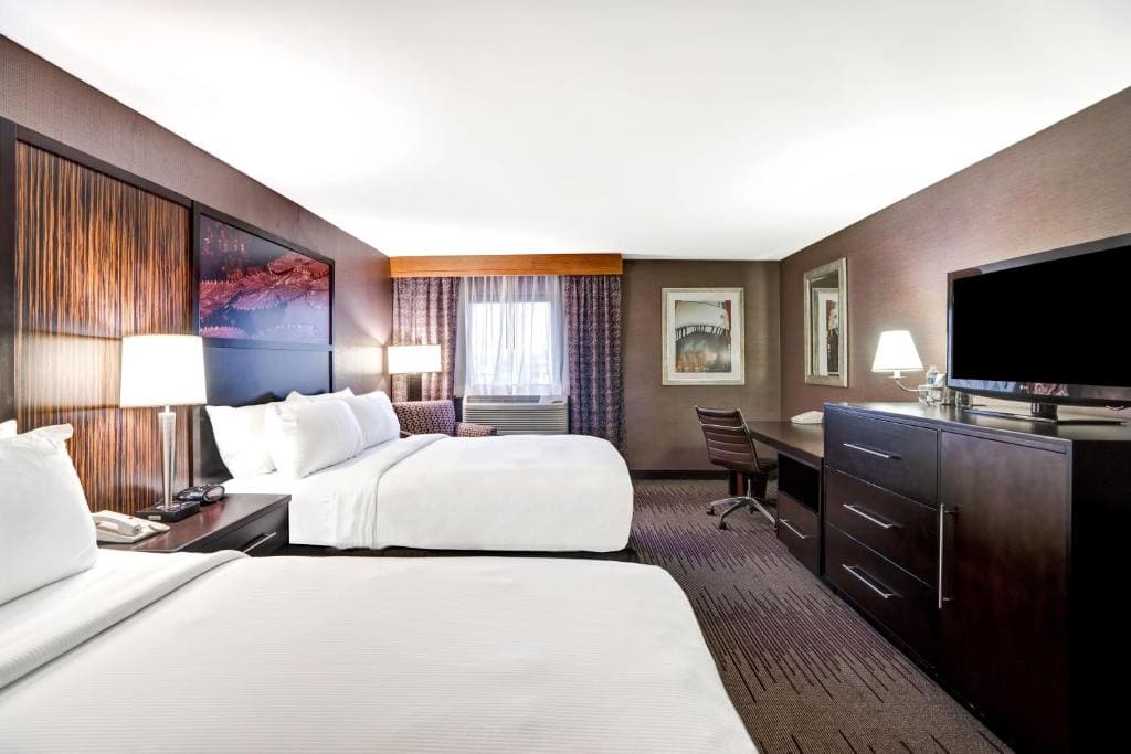 DoubleTree by Hilton Downtown Wilmington - Legal District - View 2