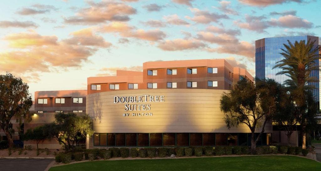 DoubleTree Suites by Hilton Phoenix - Main view