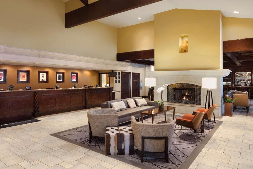 DoubleTree by Hilton Ontario Airport - View 7