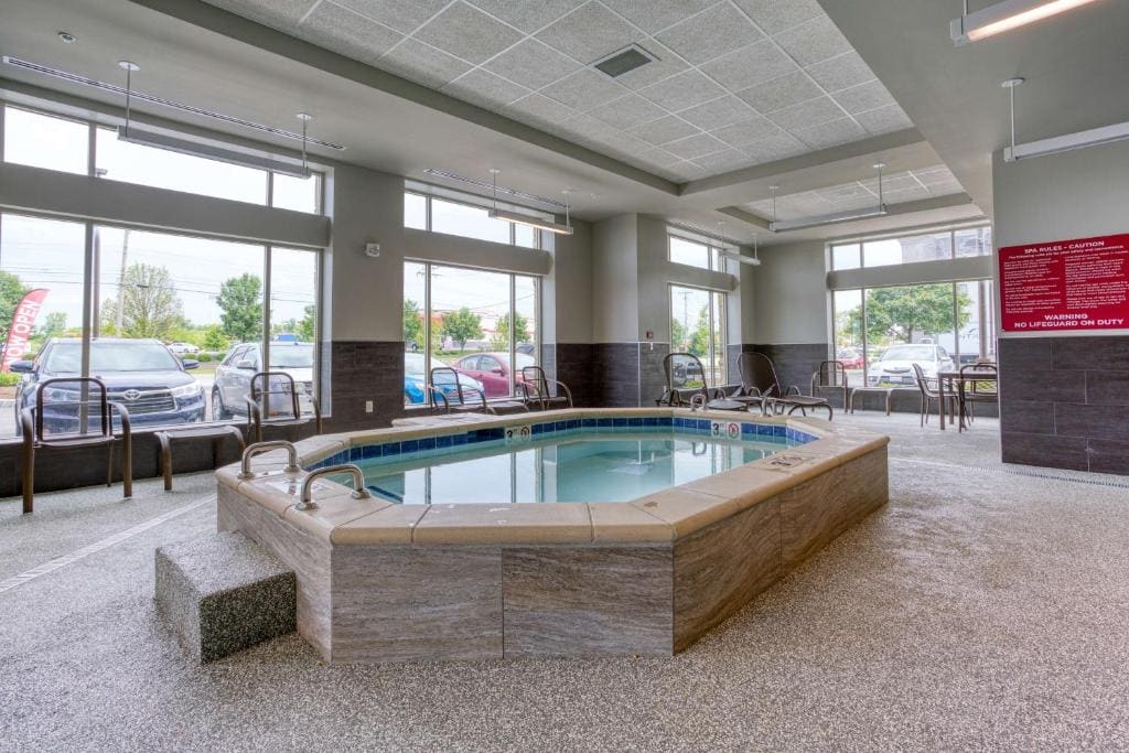 Drury Inn & Suites Cincinnati Northeast Mason - View 5