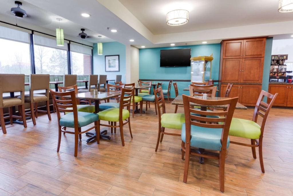 Drury Inn & Suites Birmingham Grandview - View 4
