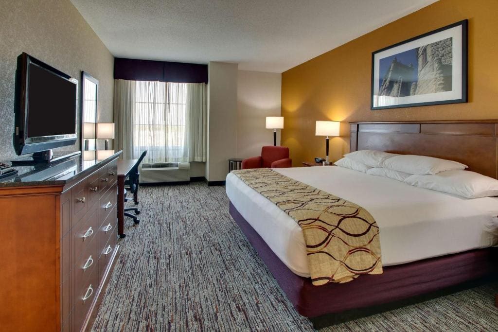 Drury Inn & Suites Findlay - View 7