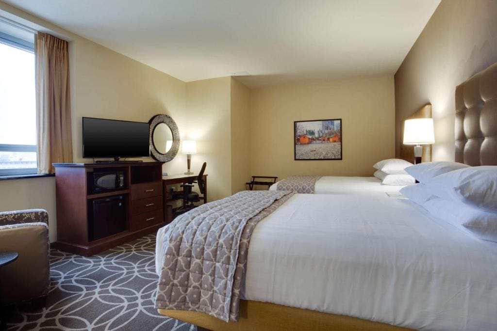Drury Plaza Hotel Pittsburgh Downtown - View 2