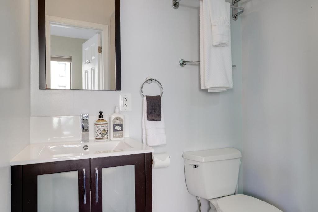 Sojourn at DuPont Place - View 4