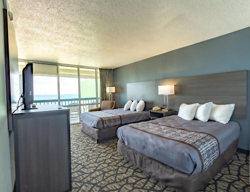 Seaview Hotel - View 6