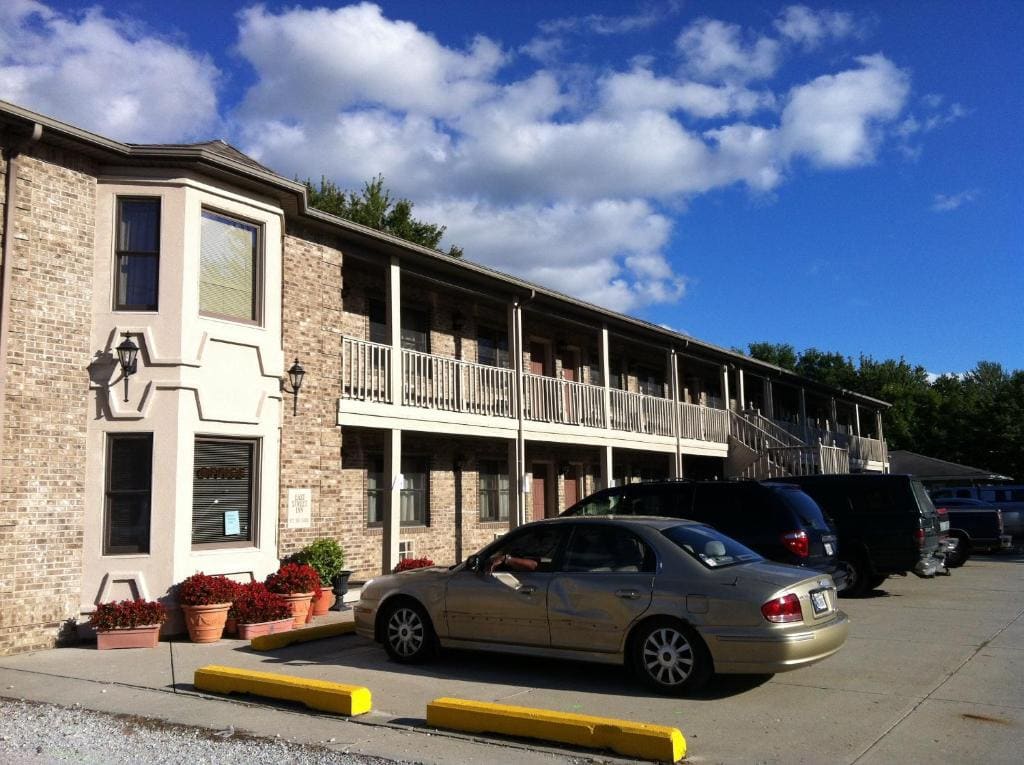 East Street Inn & Suites - View 3