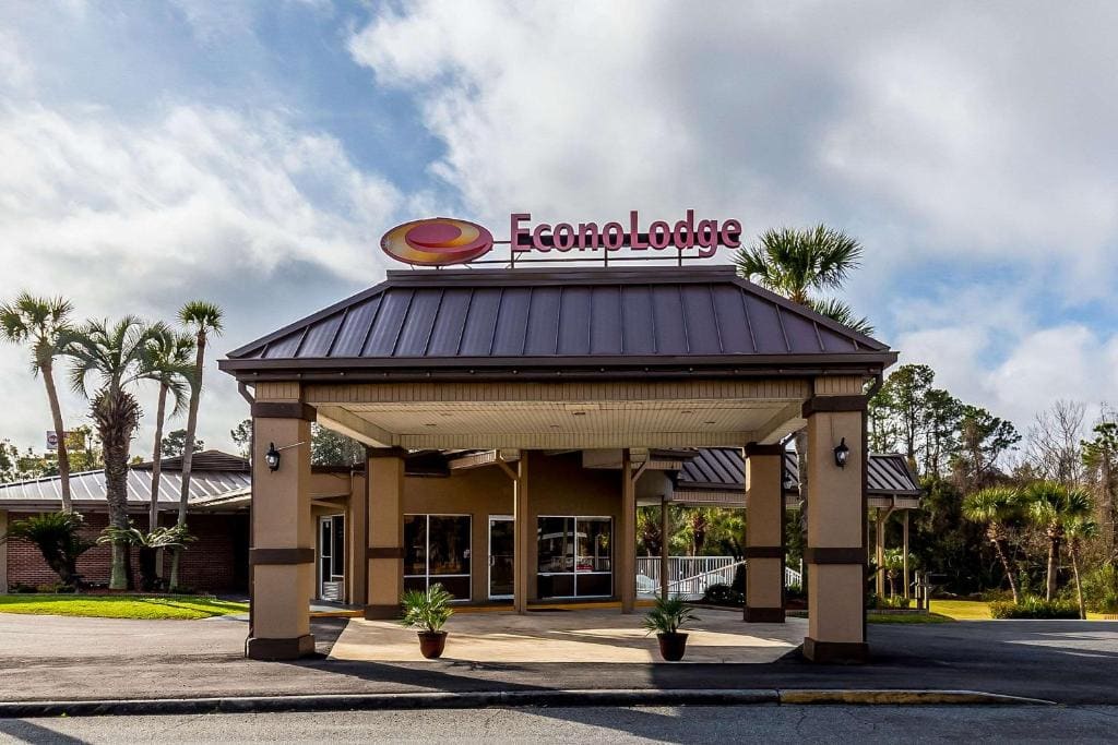 Econo Lodge Lake City-North - View 2
