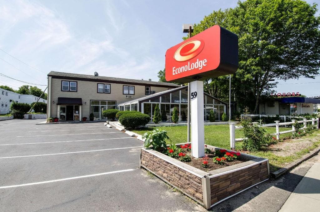 Econo Lodge West Yarmouth on Cape Cod - Main view