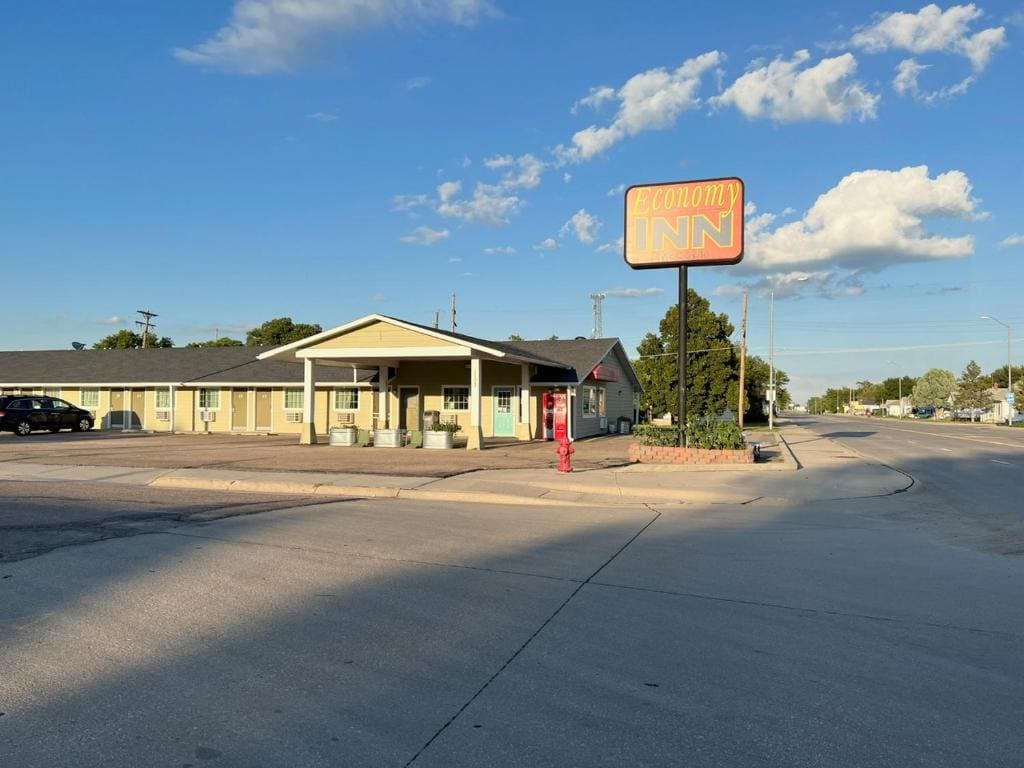Economy Inn McCook - View 5