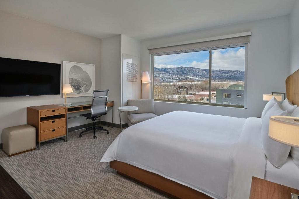Element Basalt - Aspen - View 2