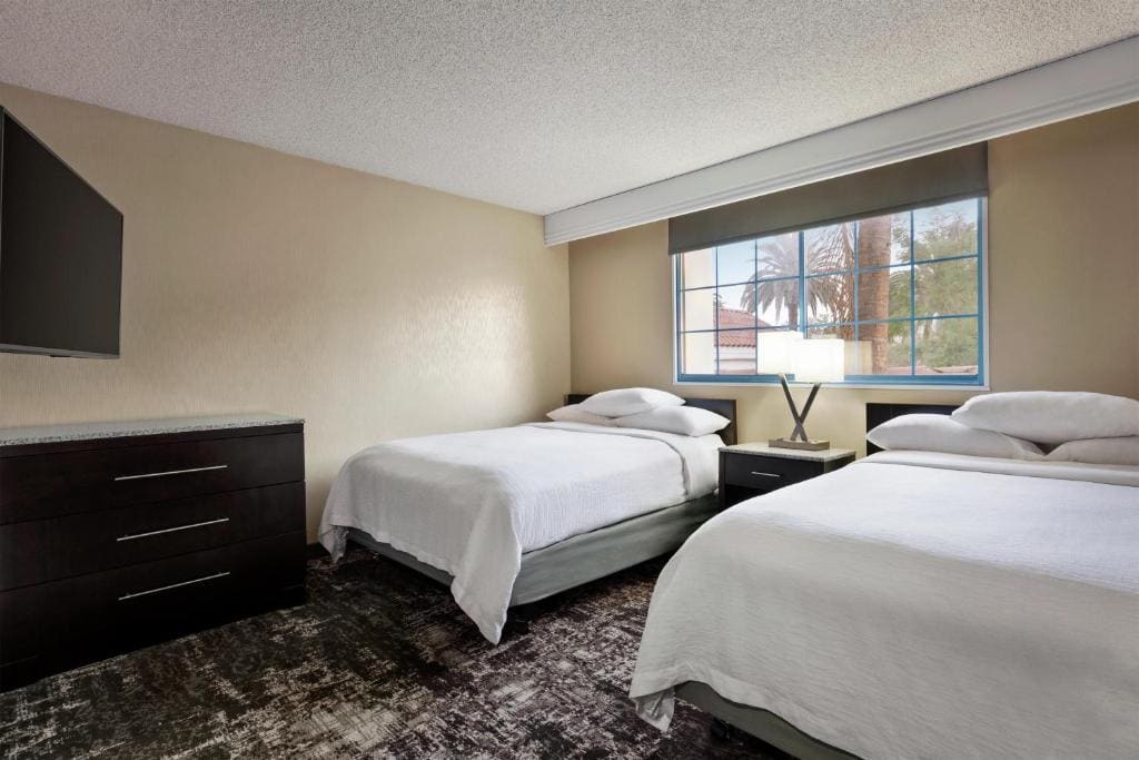 Embassy Suites by Hilton Arcadia-Pasadena Area - View 6