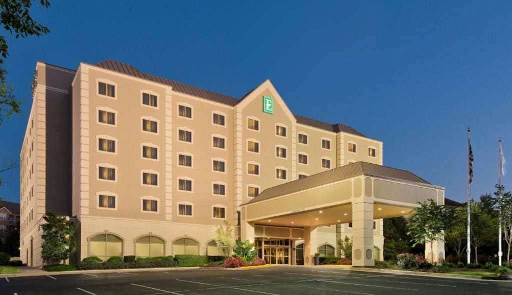 Embassy Suites by Hilton Dulles Airport - Main view
