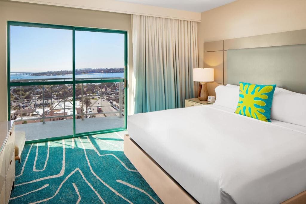 Embassy Suites by Hilton San Diego Bay Downtown - View 2