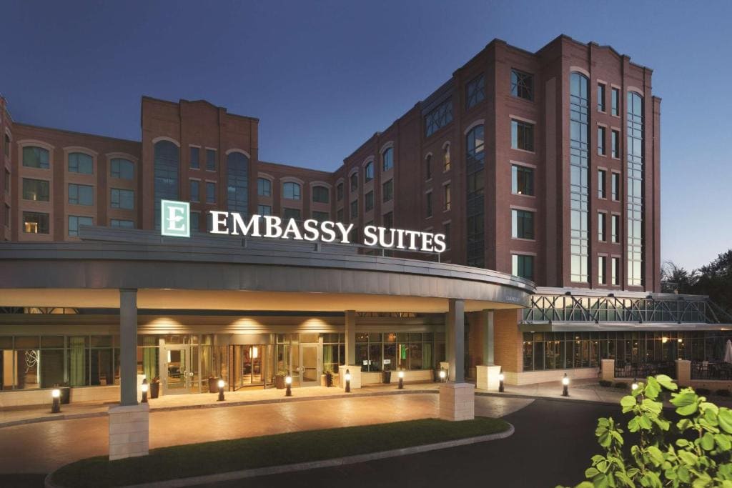 Embassy Suites Saratoga Springs - Main view