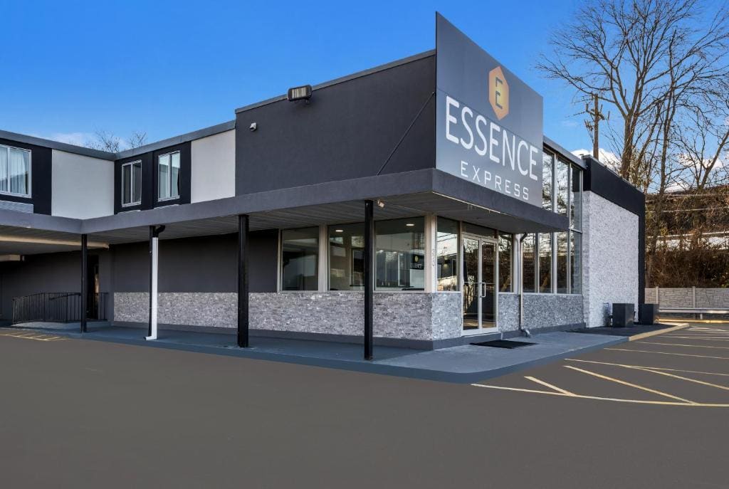 Essence Express Wayne - Main view