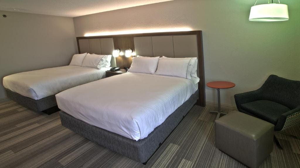 Holiday Inn Express & Suites Evansville North by IHG - View 2