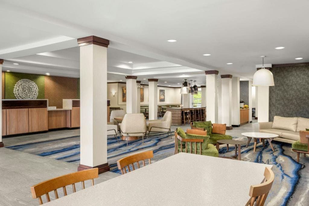 Fairfield Inn and Suites by Marriott Marion - View 3
