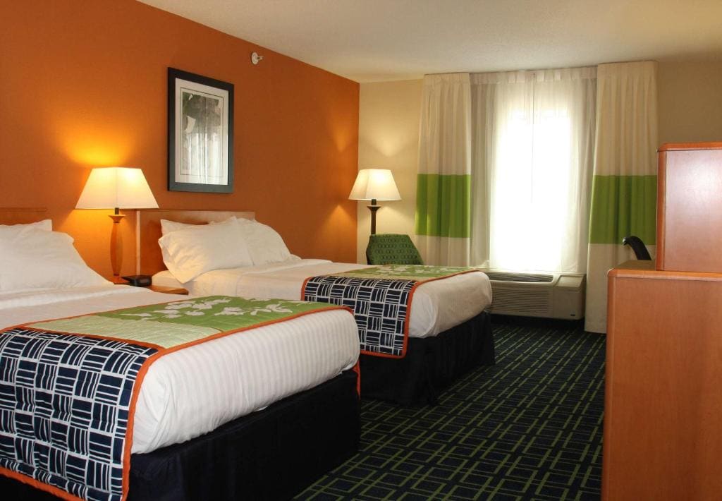 Fairfield Inn and Suites by Marriott Marion - View 6