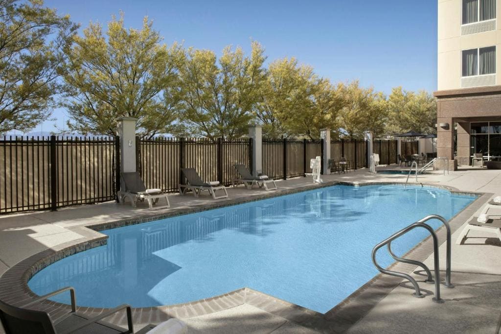 Fairfield Inn and Suites Phoenix Chandler Fashion Center - View 6