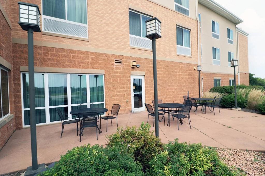 Fairfield Inn & Suites Des Moines Airport - View 6