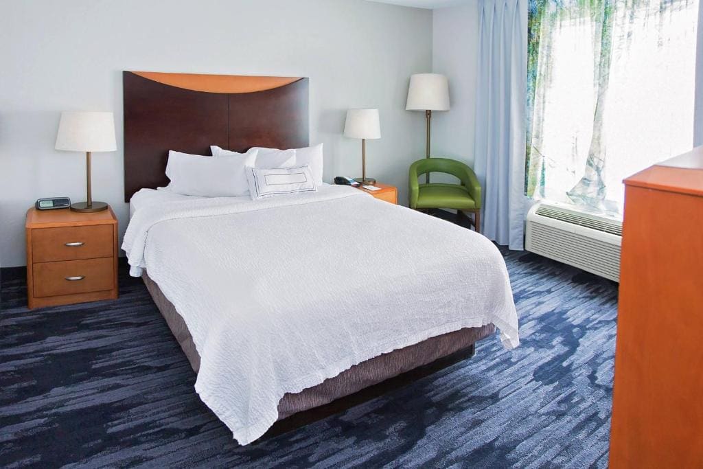 AmericInn by Wyndham Hays - View 6