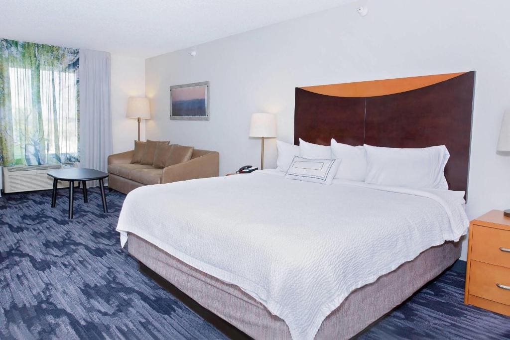 AmericInn by Wyndham Hays - View 7