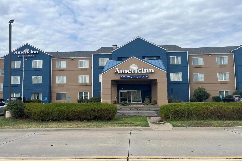 AmericInn by Wyndham Hays - Main view