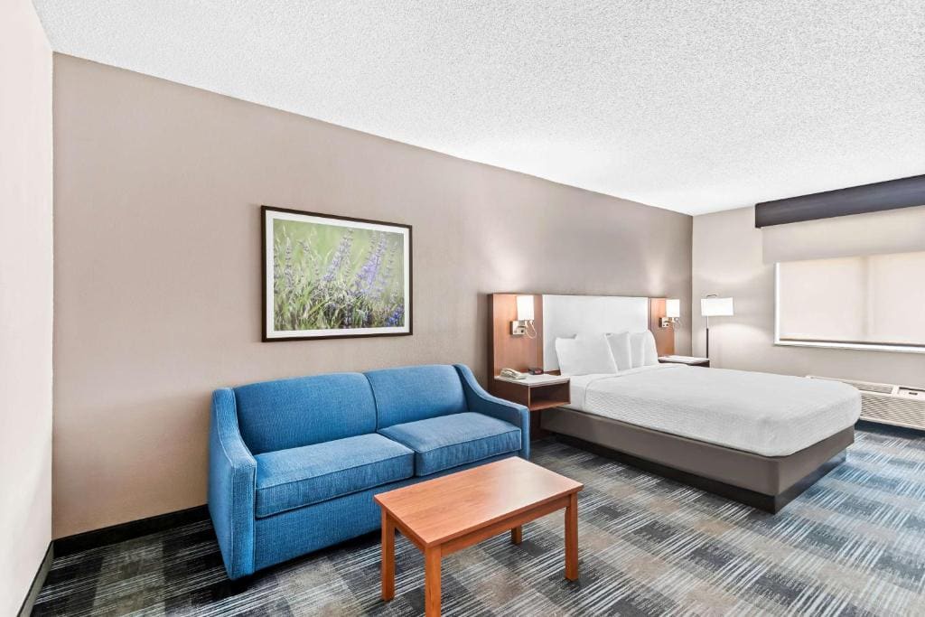 Best Western Ottumwa Inn & Suites - View 7