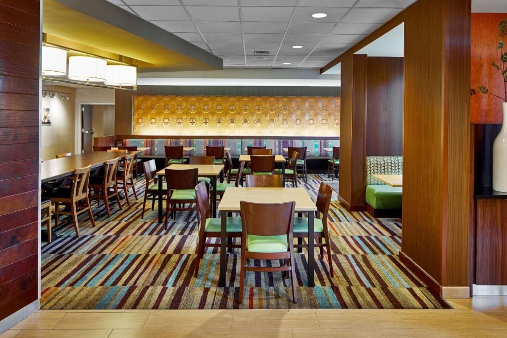 Fairfield Inn & Suites by Marriott Atlanta Lithia Springs - View 4