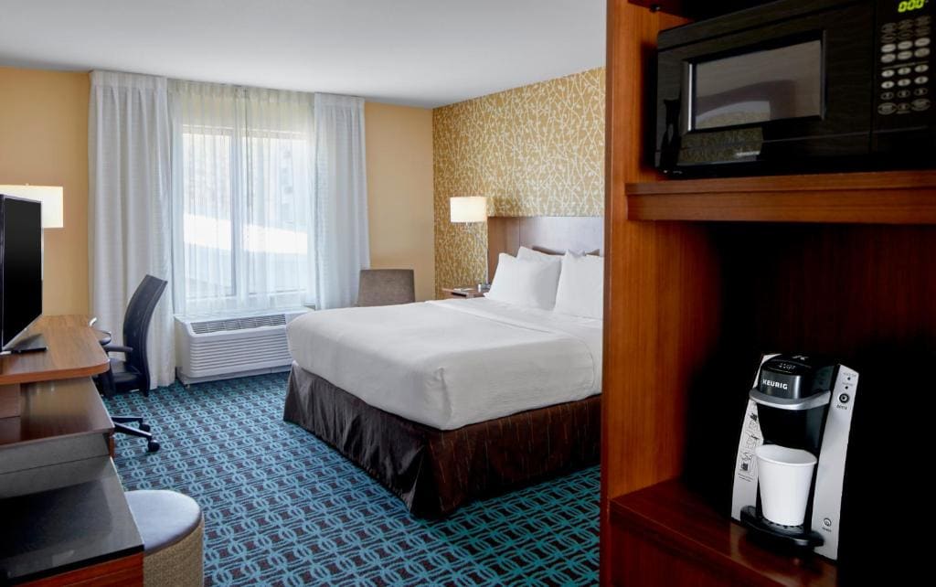 Fairfield Inn & Suites by Marriott Atlanta Lithia Springs - View 7