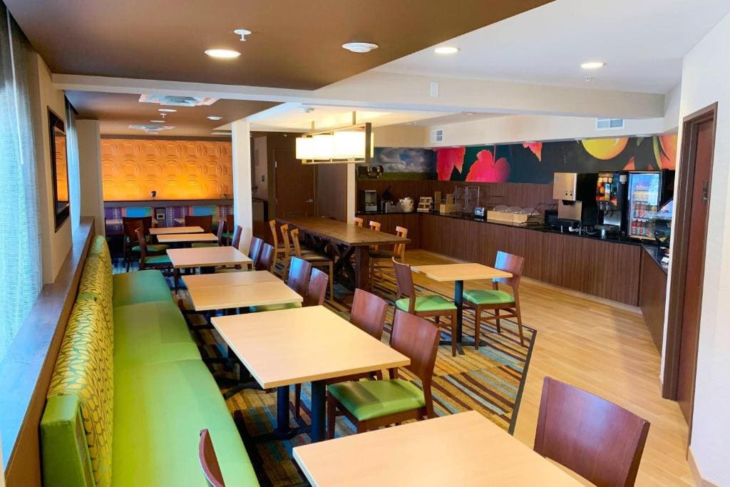 Fairfield Inn & Suites by Marriott Denver Tech Center/ South - View 3