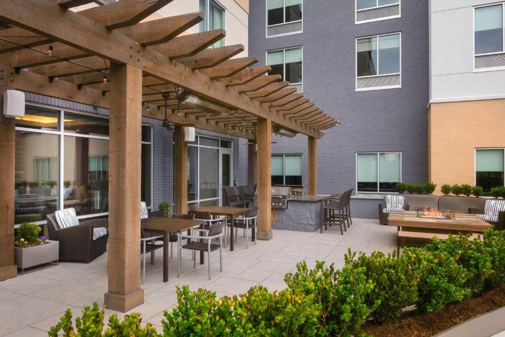 Fairfield Inn & Suites By Marriott Louisville Northeast - View 5
