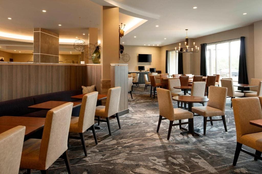 Fairfield Inn & Suites By Marriott Louisville Northeast - View 3