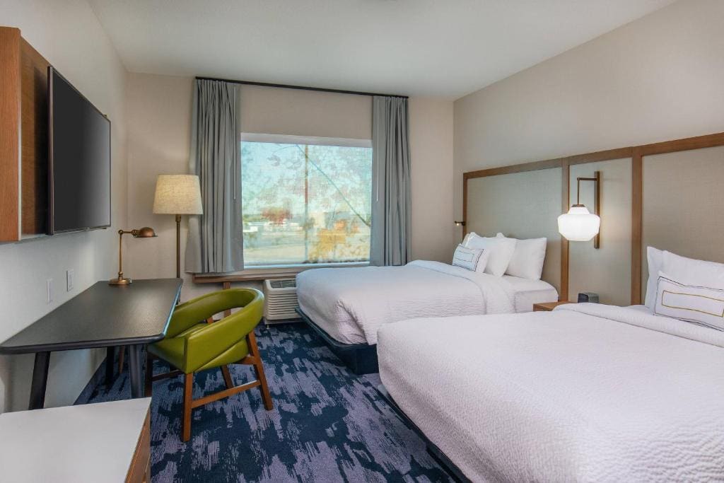 Fairfield Inn & Suites by Marriott McPherson - View 2