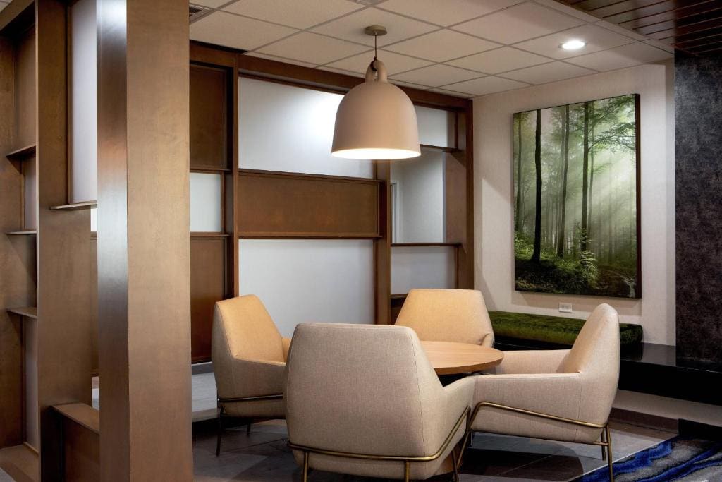 Fairfield Inn & Suites by Marriott McPherson - View 6