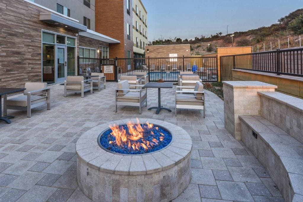 Fairfield Inn & Suites by Marriott Moorpark Ventura County - View 6