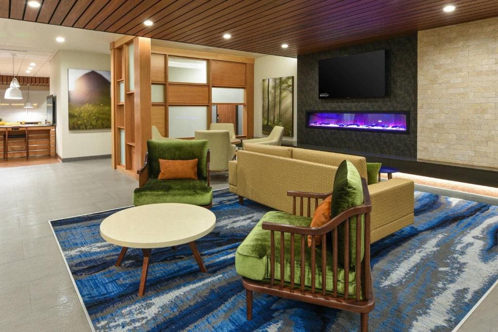 Fairfield Inn & Suites by Marriott Moorpark Ventura County - View 4