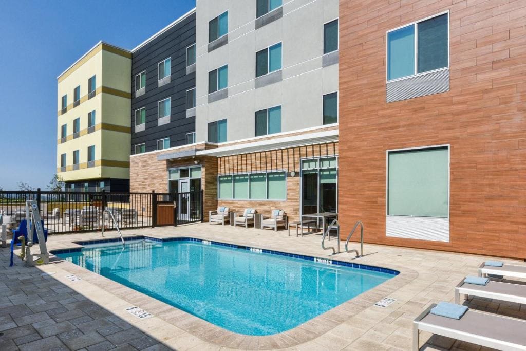 Fairfield Inn & Suites by Marriott Moorpark Ventura County - View 3