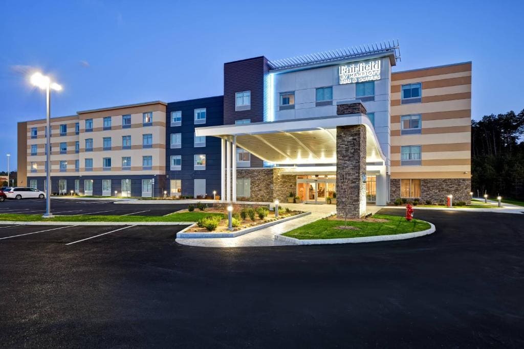 Fairfield Inn & Suites by Marriott Plymouth - Main view